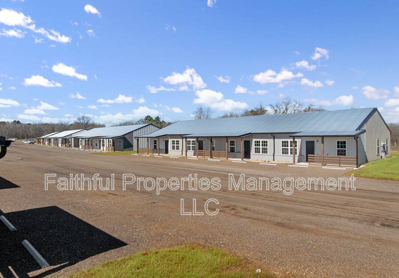 21579 County Rd 2138, Troup, TX 75789 - Apartment for Rent - Image 10