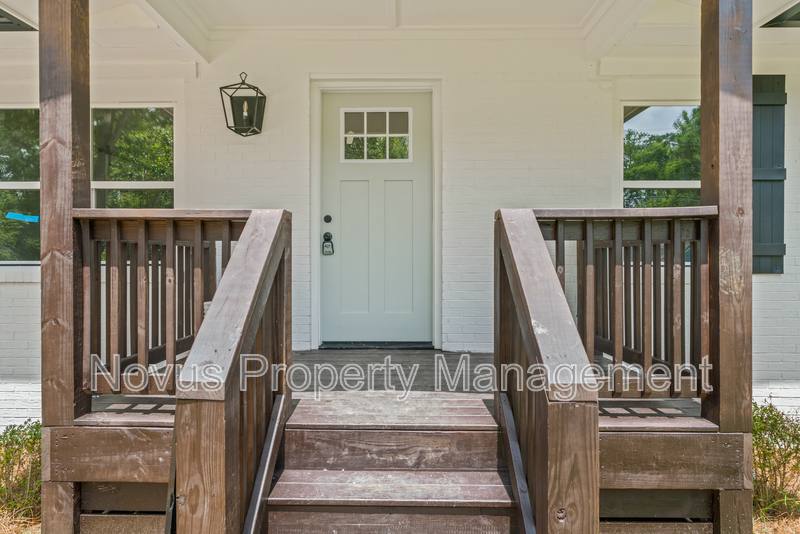 320 Adamson Ave, Carrollton, GA 30117 - House for Rent - Image 4