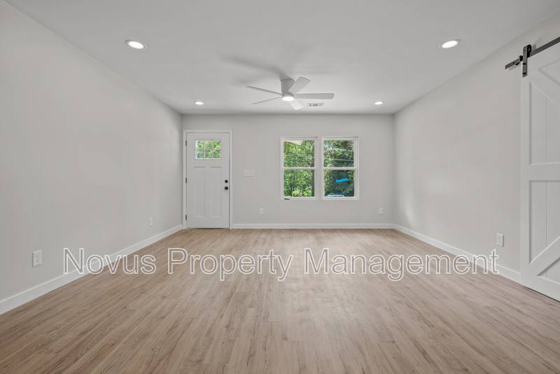 320 Adamson Ave, Carrollton, GA 30117 - House for Rent - Image 7