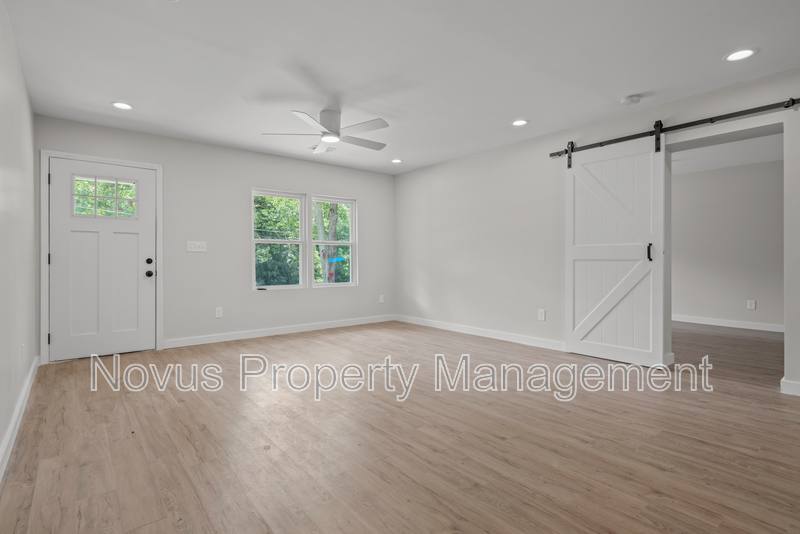 320 Adamson Ave, Carrollton, GA 30117 - House for Rent - Image 6