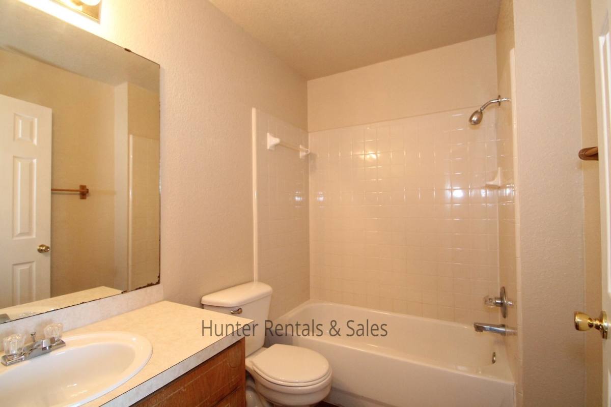 3904-A Gus Dr, Killeen, TX 76549 - Townhouse for Rent - Image 8