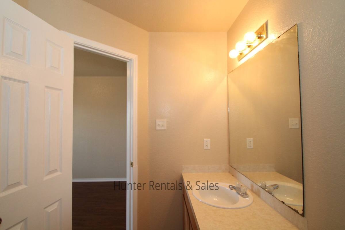 3904-A Gus Dr, Killeen, TX 76549 - Townhouse for Rent - Image 3