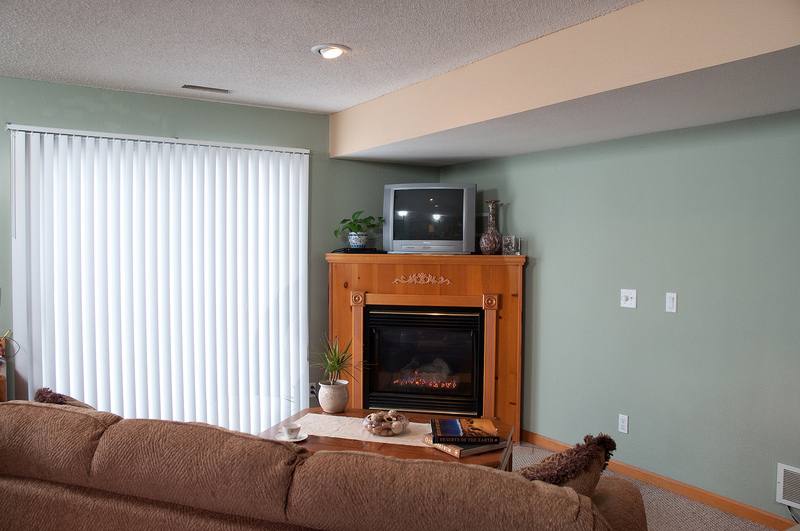 1212 Hanley Rd #2, Hudson, WI 54016 - Townhouse for Rent - Image 9
