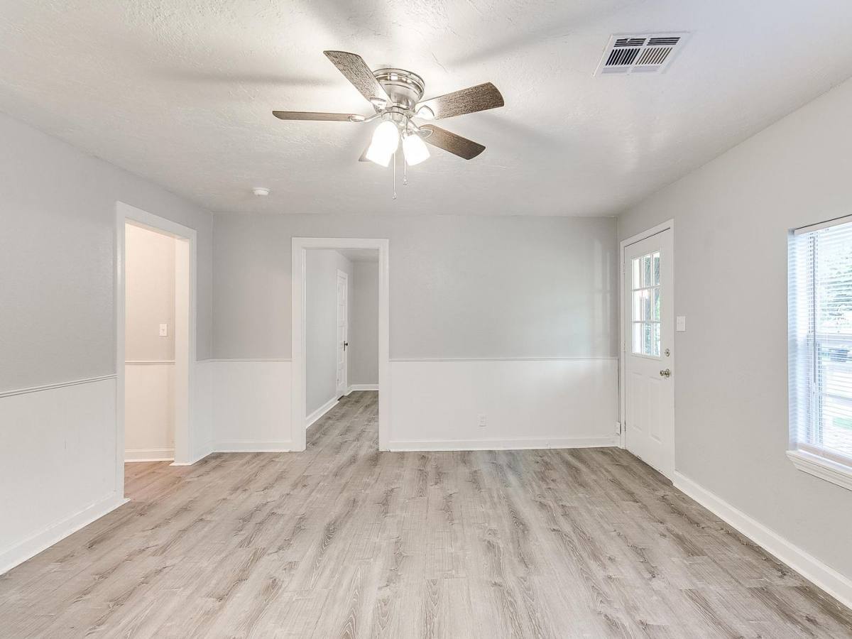 1947 N Louisa Ave, Shawnee, OK 74804 - House for Rent - Image 3