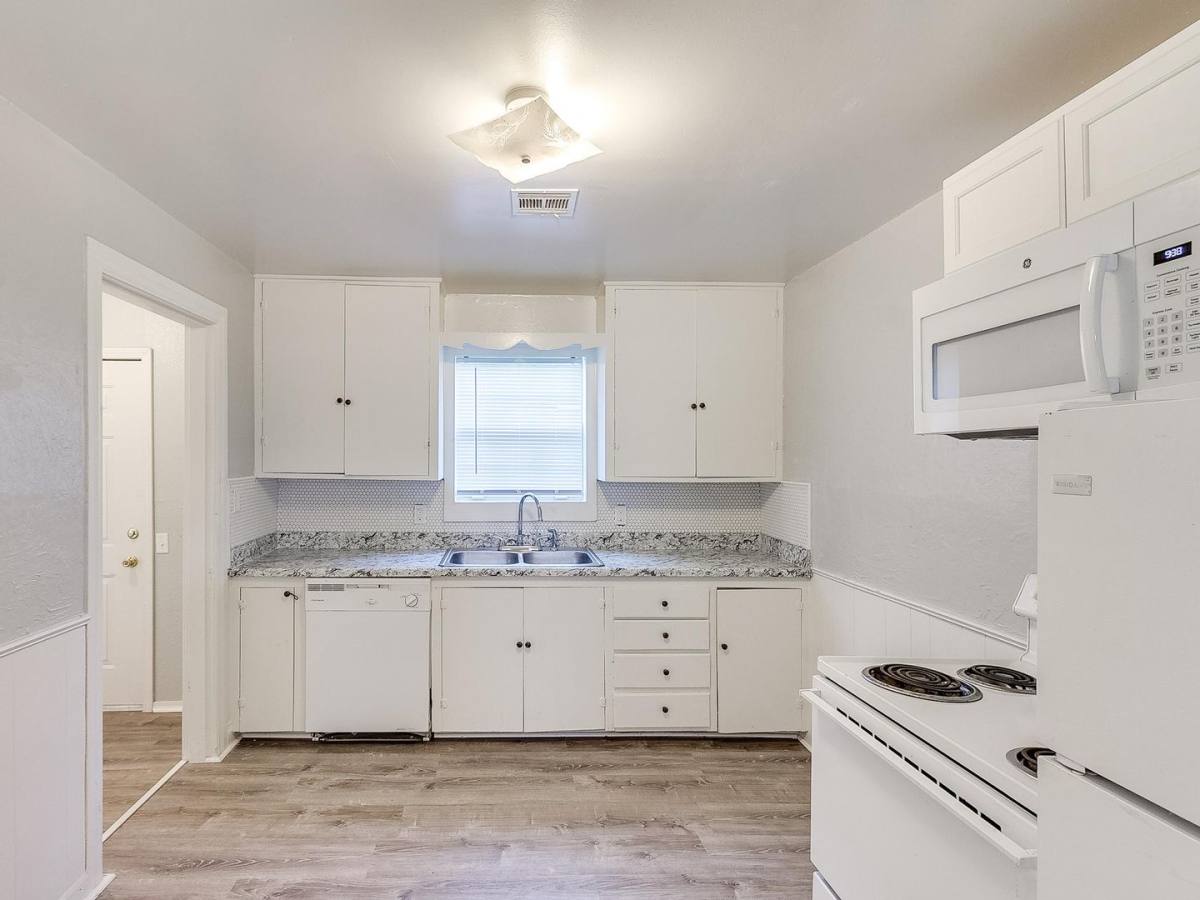 1947 N Louisa Ave, Shawnee, OK 74804 - House for Rent - Image 7