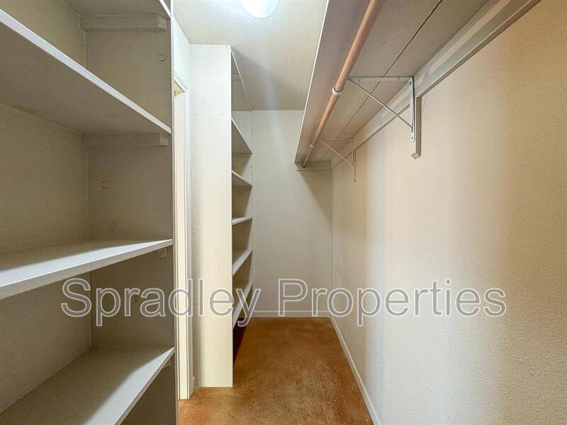 255 E 5th Ave #MT-212, Belton, TX 76513 - Apartment for Rent - Image 6