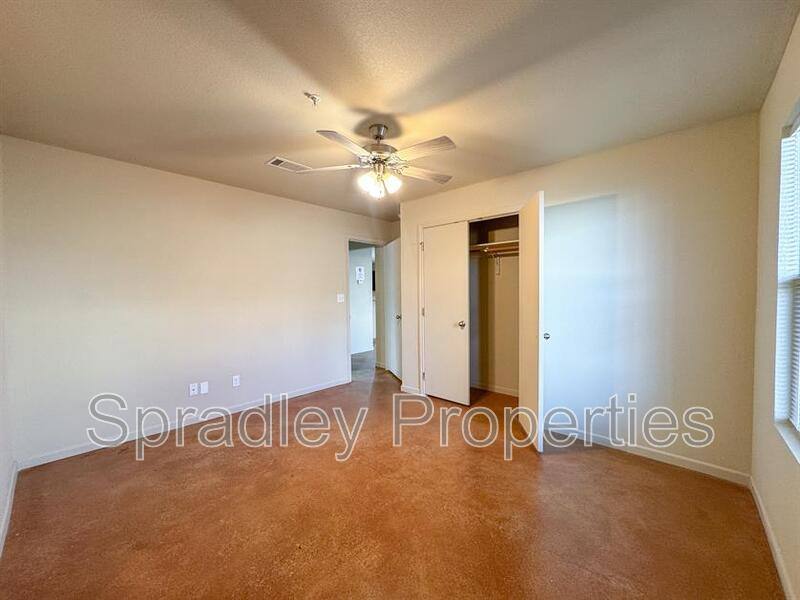255 E 5th Ave #MT-212, Belton, TX 76513 - Apartment for Rent - Image 8