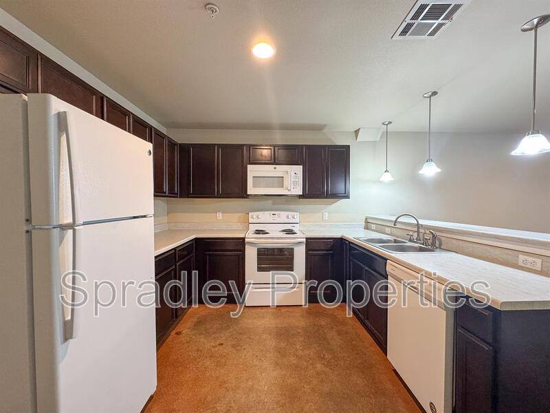 255 E 5th Ave #MT-212, Belton, TX 76513 - Apartment for Rent - Image 4