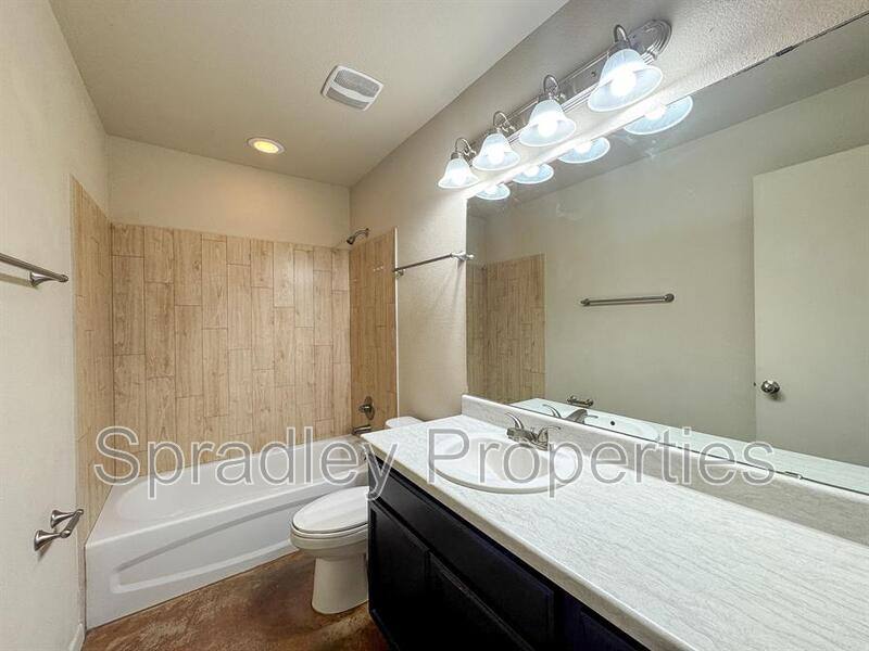 255 E 5th Ave #MT-212, Belton, TX 76513 - Apartment for Rent - Image 7