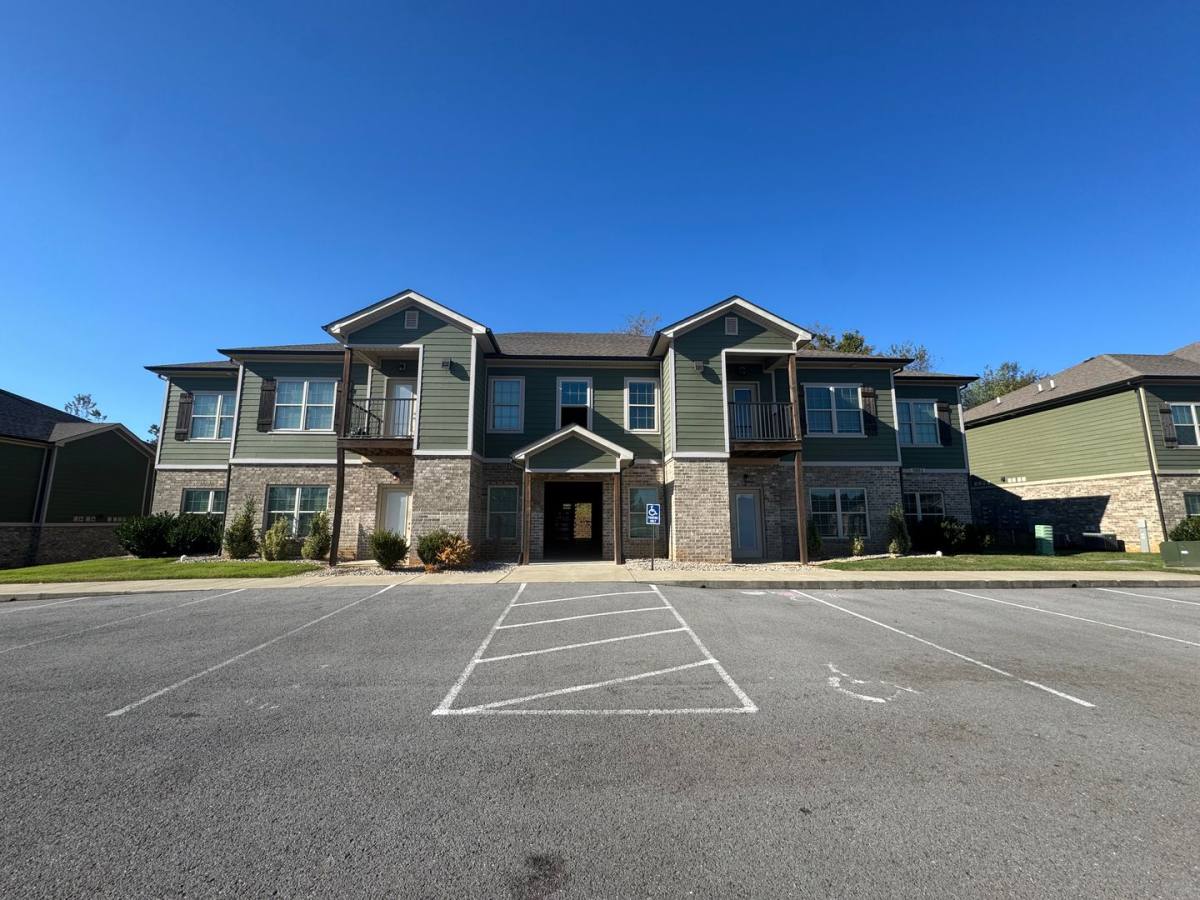 Apartment for rent at 5898 Otte Court, Bowling Green, KY 42104