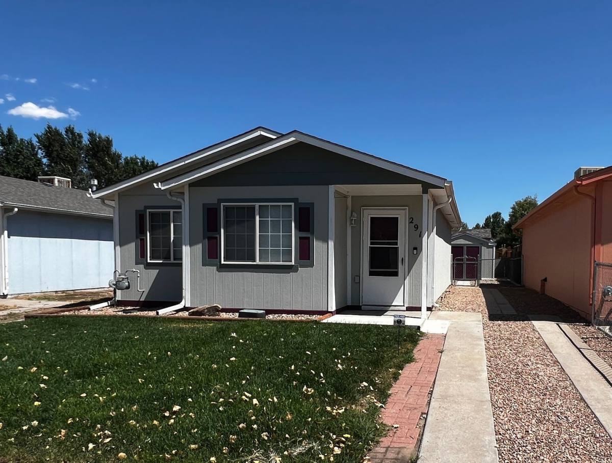 House for rent at 2914 Acero Ave, Pueblo, CO 81004