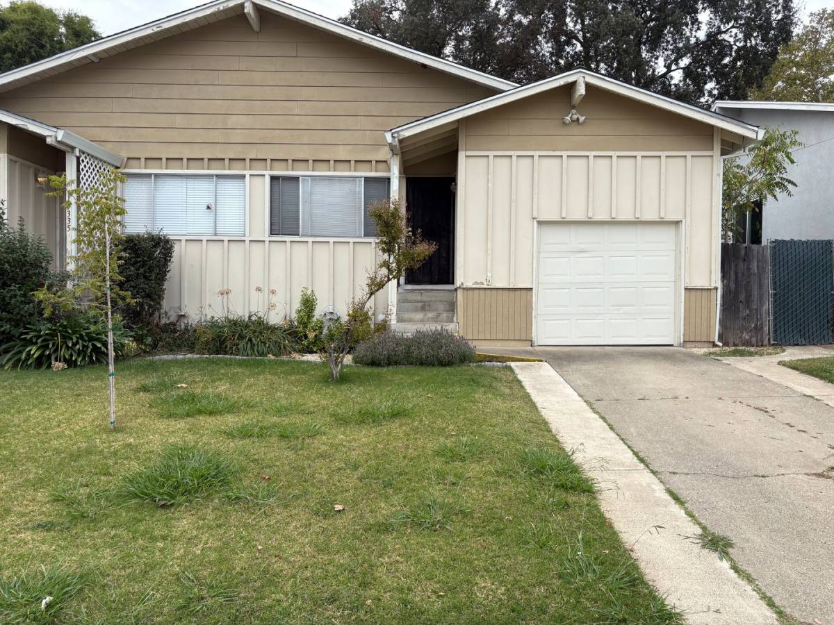 5335-37 Castle St, Fair Oaks, CA 95628 - Apartment for Rent