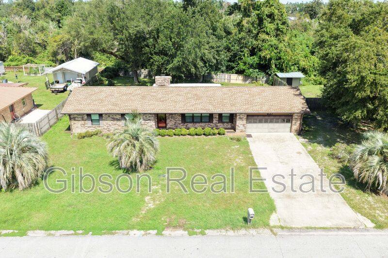 House for rent at 627 Old Hickory St, Panama City, FL 32404