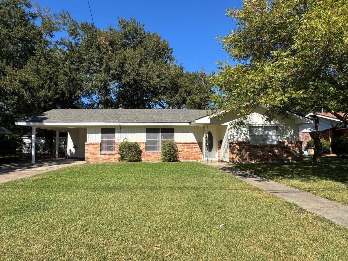 House for rent at 2103 Kimberly St, Alexandria, LA 71301