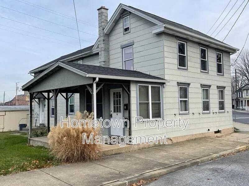 Apartment for rent at 9-11 E Donegal St #9-B, Mount Joy, PA 17552