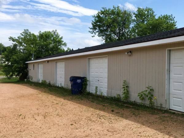 209 E Wood Ave, Wittenberg, WI 54499 - Apartment for Rent - Image 7