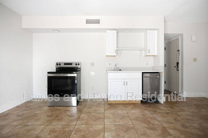 3353 Camelot Dr, Haines City, FL 33844 - Apartment for Rent - Image 6