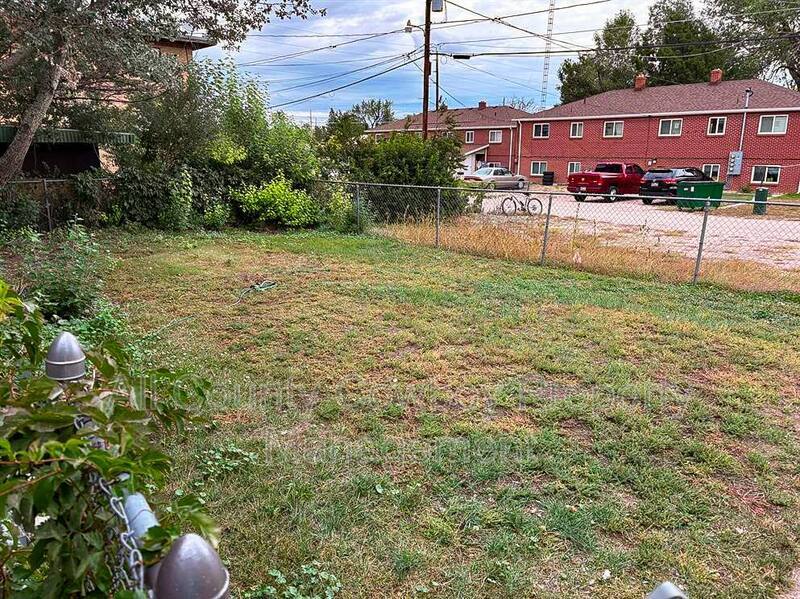 1841 Crook Ave #3, Cheyenne, WY 82001 - Apartment for Rent - Image 3