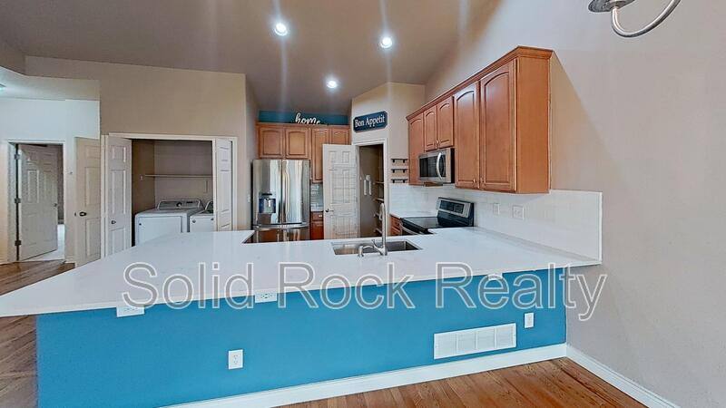 8492 Artesian Springs Point, Colorado Springs, CO 80920 - Townhouse for Rent - Image 4