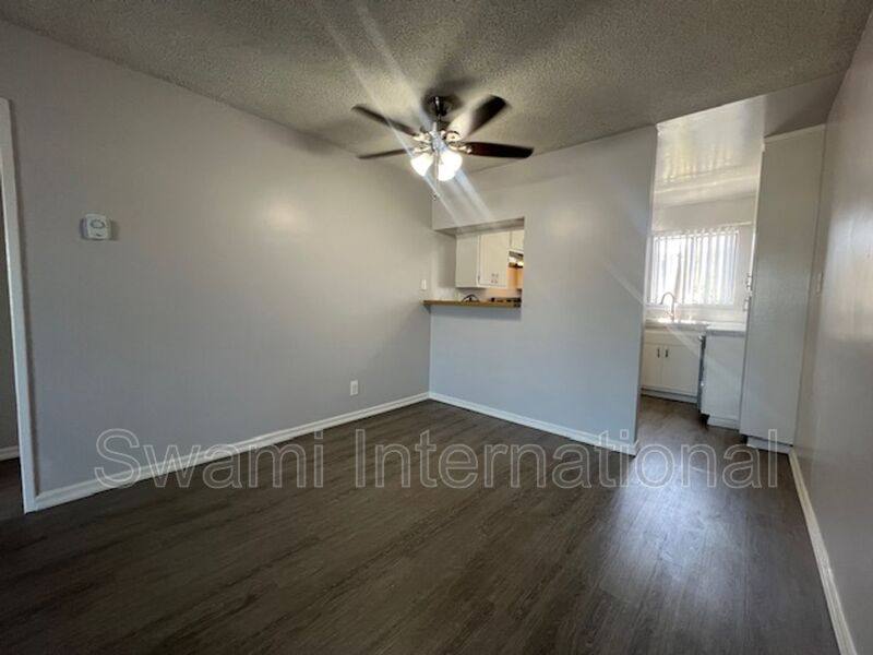 332 W Regent St #11, Inglewood, CA 90301 - Apartment for Rent - Image 8
