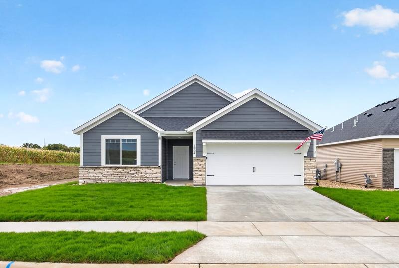 House for rent at 1804 Dale Place SE, Pine Island, MN 55963