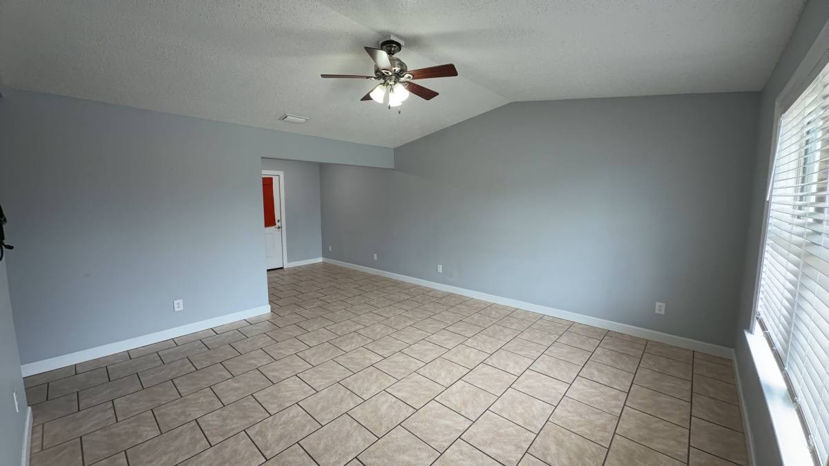 4024 Underpass St, Panama City, FL 32408 - Apartment for Rent - Image 2