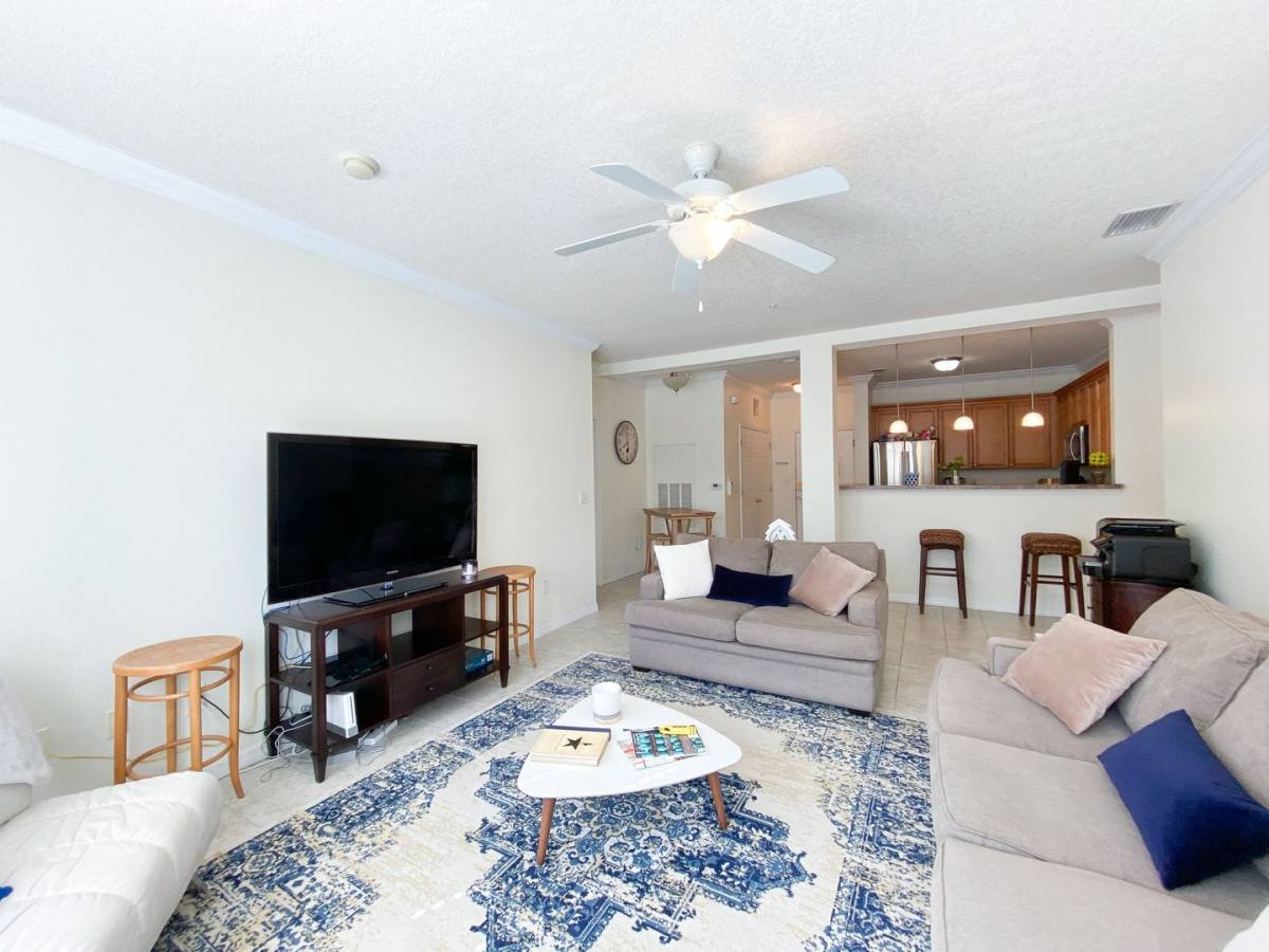 1185 SW 9th Rd #206, Gainesville, FL 32601 - Condo for Rent - Image 1