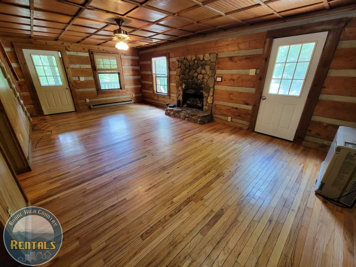 140 Alpine Acres Rd, Vilas, NC 28692 - House for Rent - Image 3