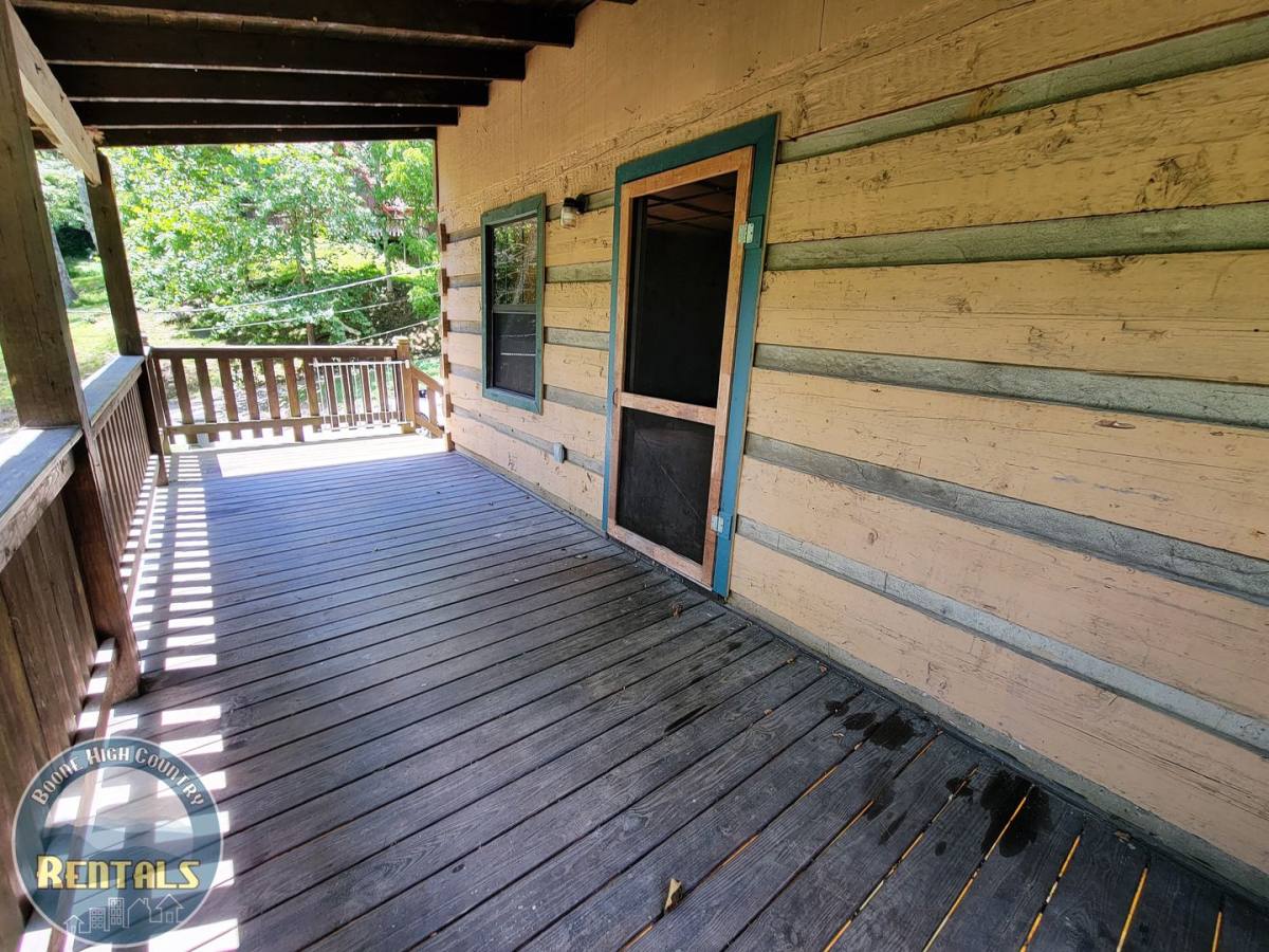 140 Alpine Acres Rd, Vilas, NC 28692 - House for Rent - Image 2