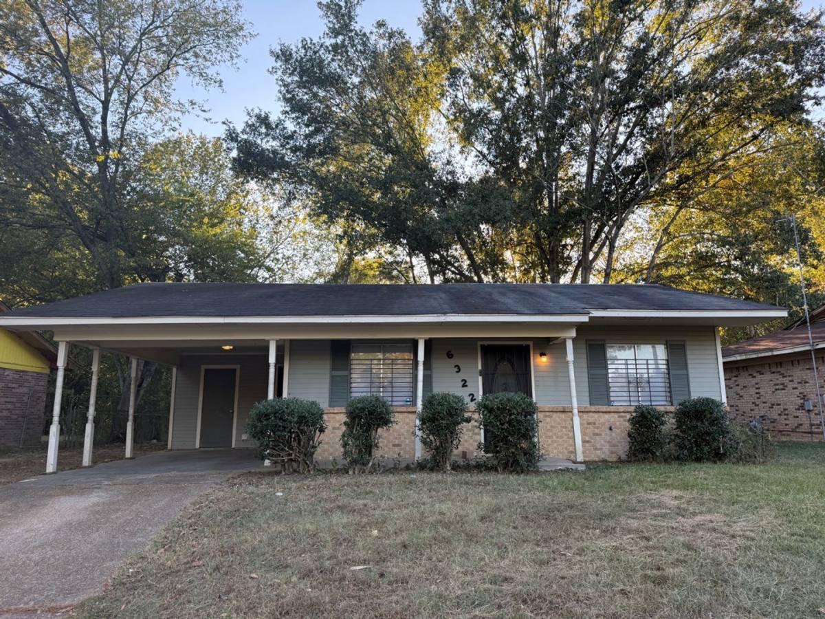 House for rent at 6322 Abraham Lincoln Dr, Jackson, MS 39213