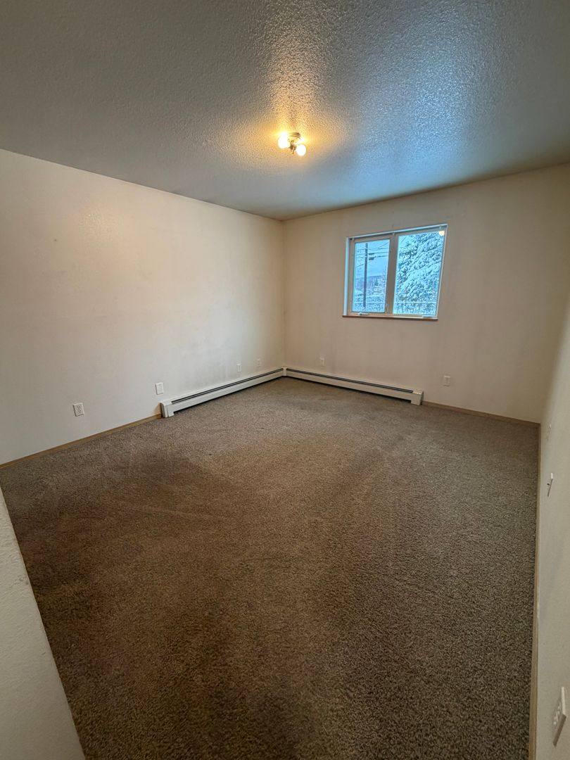 1806 Carr Ave, Fairbanks, AK 99709 - Apartment for Rent - Image 7