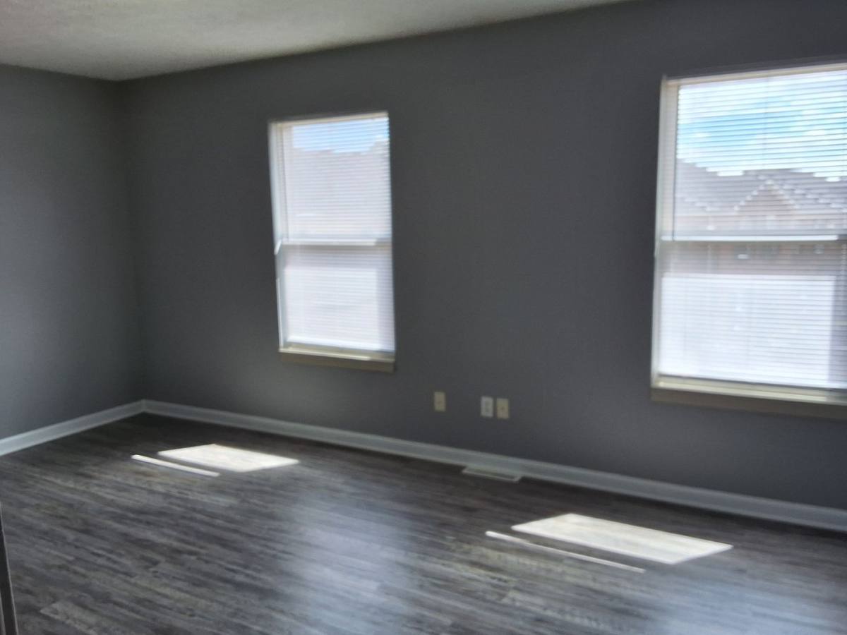 1113 Crowne Pointe Dr, Elizabethtown, KY 42701 - Apartment for Rent - Image 9