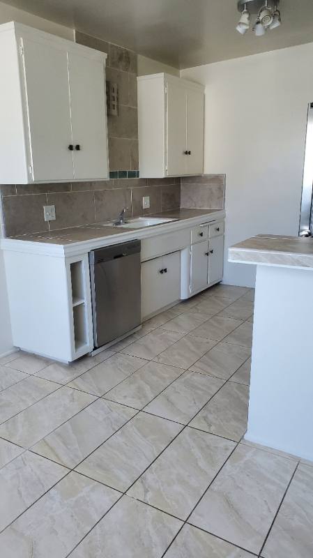 1150 Manhattan Beach Blvd #6, Manhattan Beach, CA 90266 - Apartment for Rent - Image 5