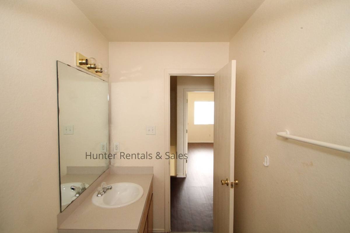 4203-C Alan Kent Dr, Killeen, TX 76549 - Townhouse for Rent - Image 5