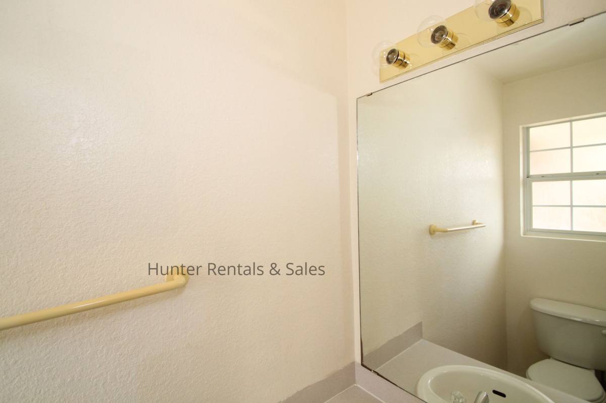 4203-C Alan Kent Dr, Killeen, TX 76549 - Townhouse for Rent - Image 2
