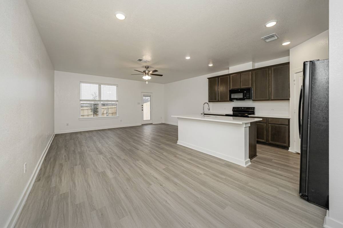 2014 Augustus Dr, Temple, TX 76502 - Townhouse for Rent - Image 5