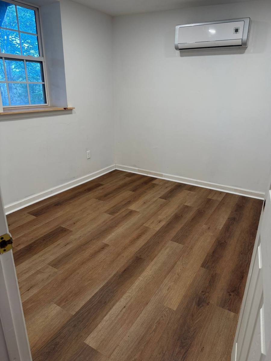 1055 River Bend Dr, Mars Hill, NC 28754 - House for Rent - Image 3