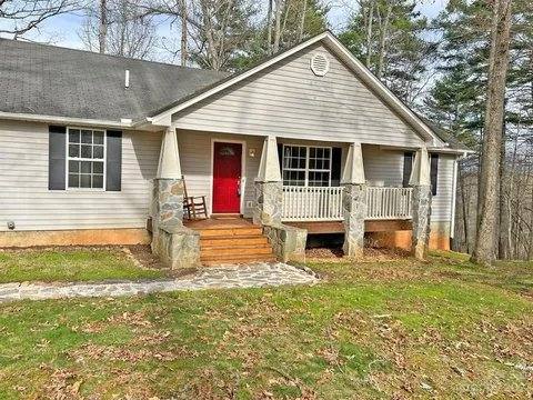 1055 River Bend Dr, Mars Hill, NC 28754 - House for Rent
