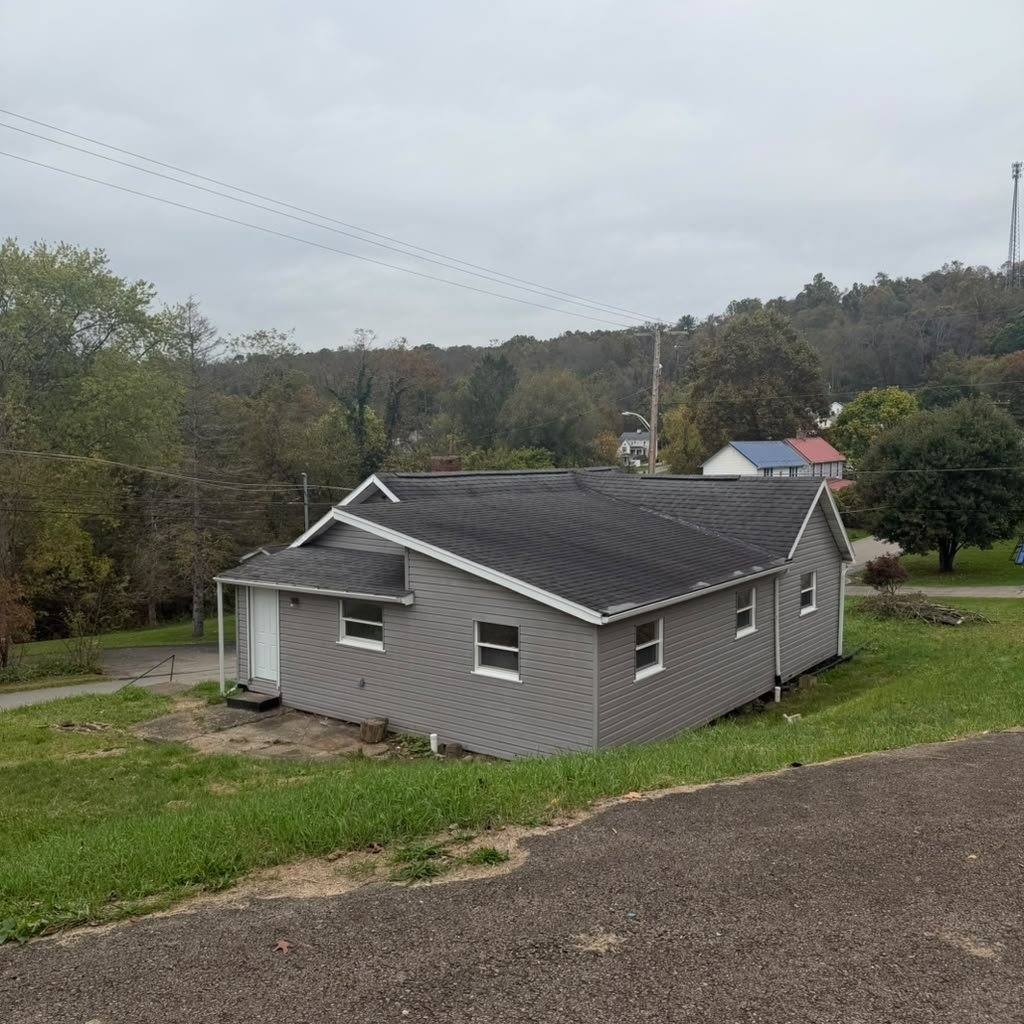 House for rent at 41 Welcome St, Fredericktown, PA 15333