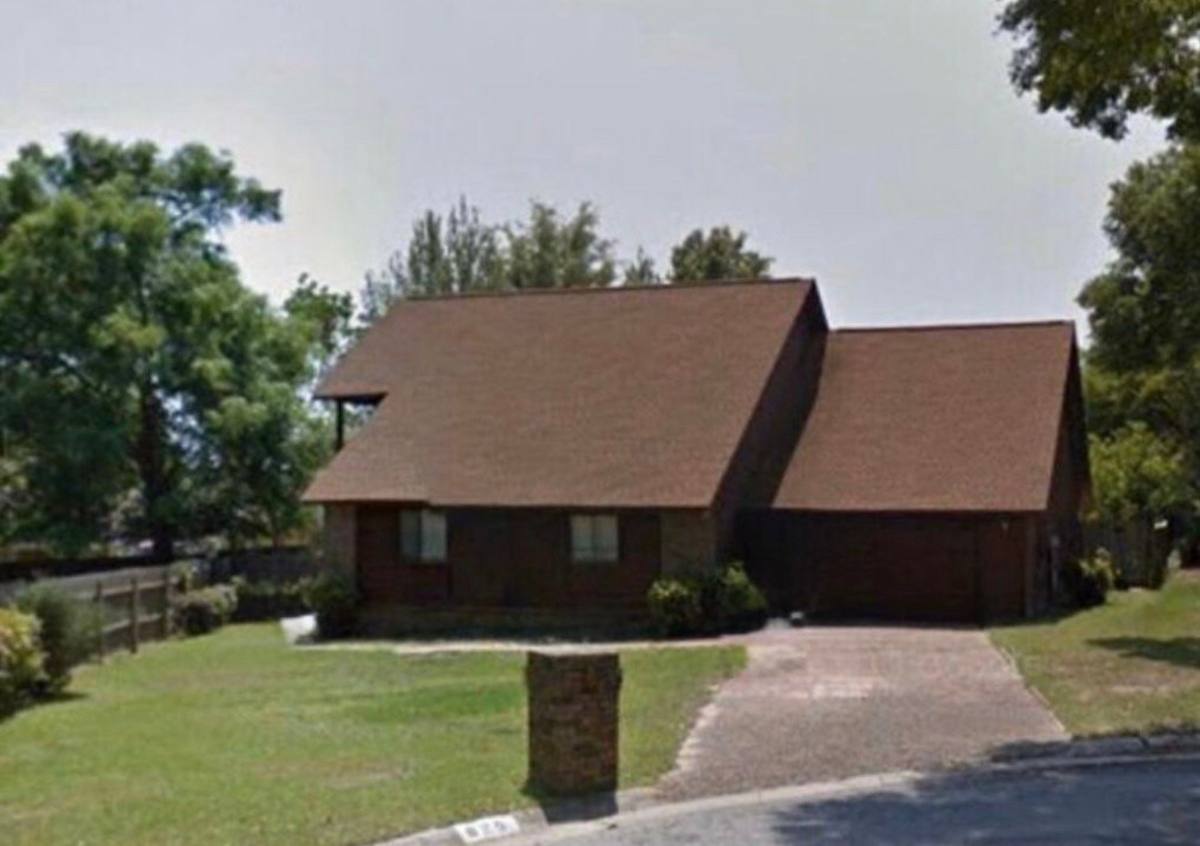 House for rent at 829 Fleming Court, Pensacola, FL 32514
