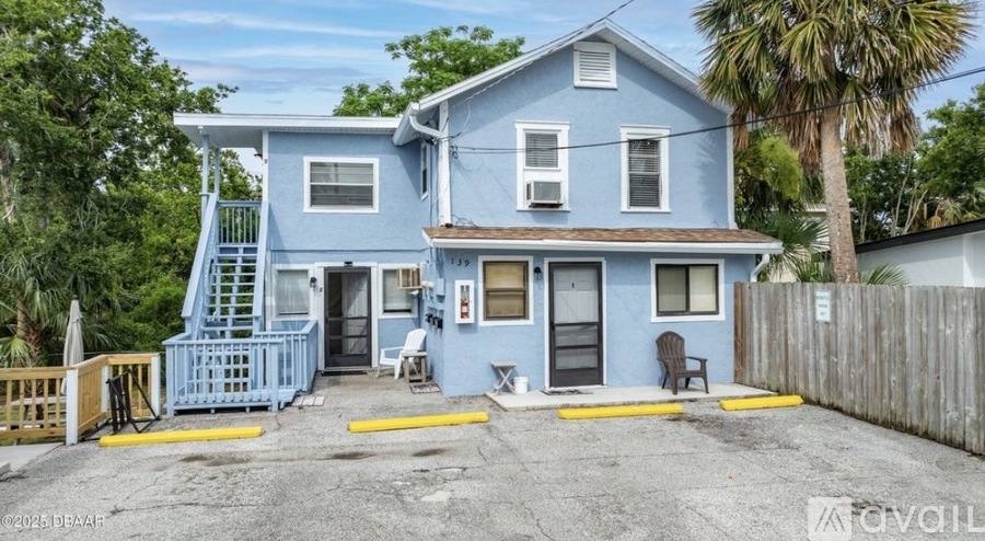 Apartment for rent at 139 S Halifax Ave #3, Daytona Beach, FL 32118
