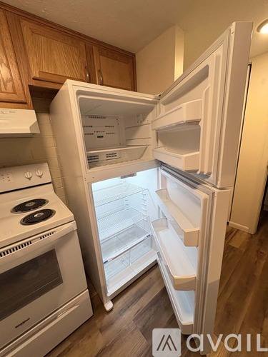 38405 N Lane #E207, Willoughby, OH 44094 - Condo for Rent - Image 10