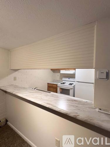 38405 N Lane #E207, Willoughby, OH 44094 - Condo for Rent - Image 5