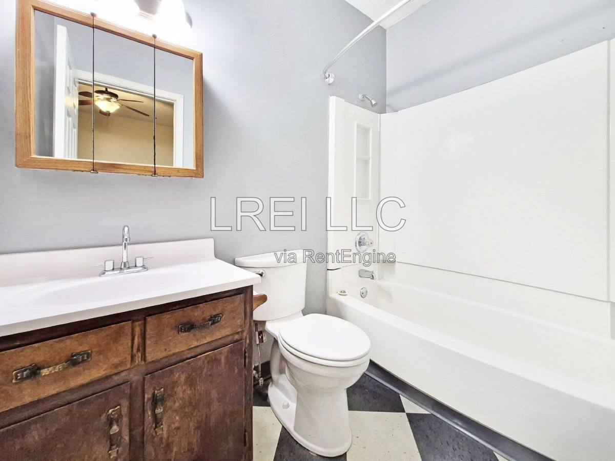 707 M St #2, Louisville, KY 40208 - Apartment for Rent - Image 5