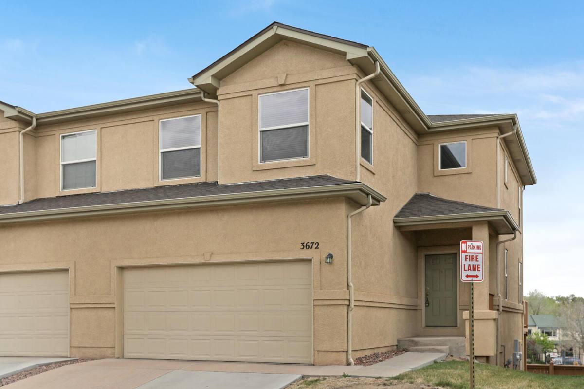 Townhouse for rent at 3672 Venice Grove, Colorado Springs, CO 80910