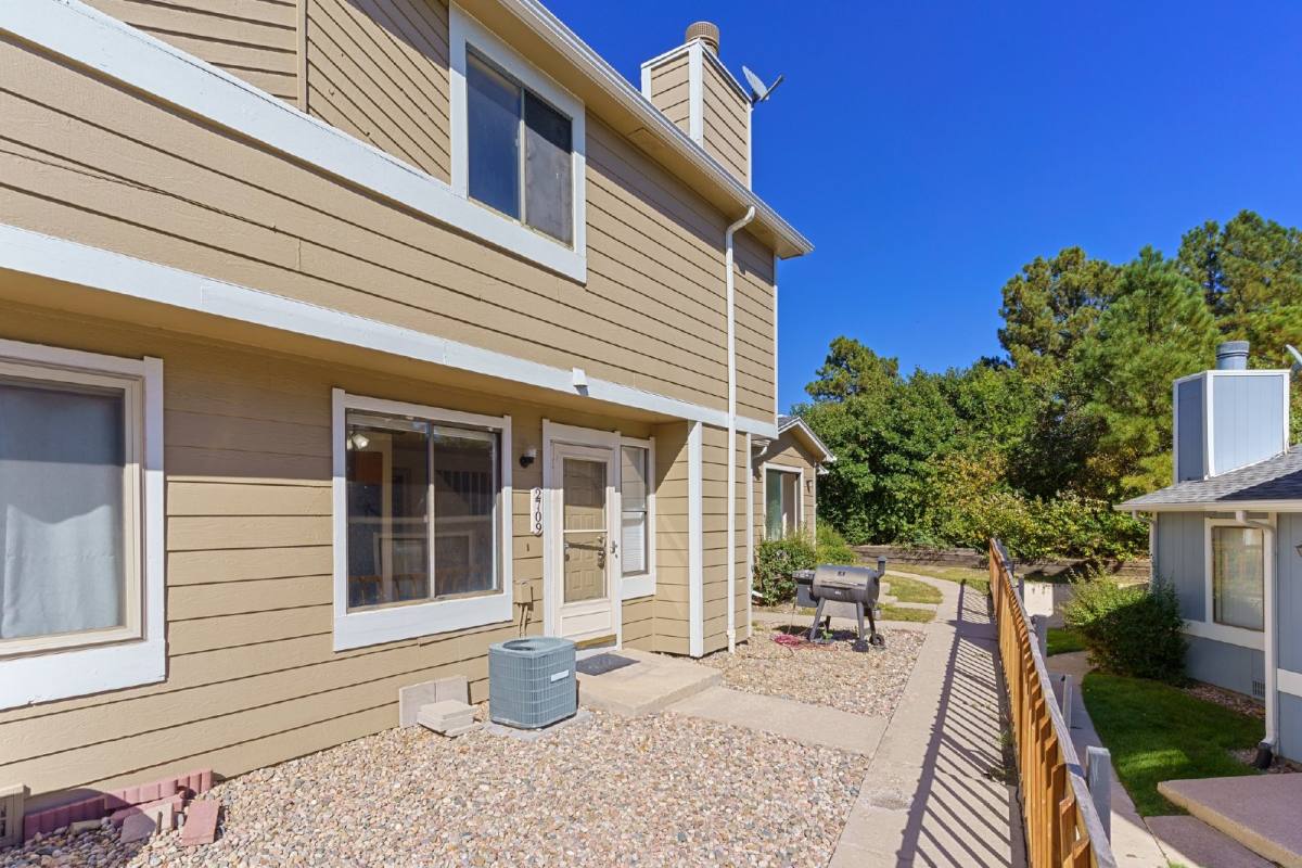 Townhouse for rent at 2709 Hearthwood Lane, Colorado Springs, CO 80917