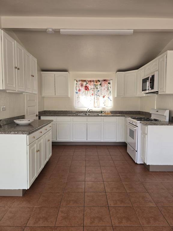 1238 Maryland Ave, Los Banos, CA 93635 - House for Rent - Image 7
