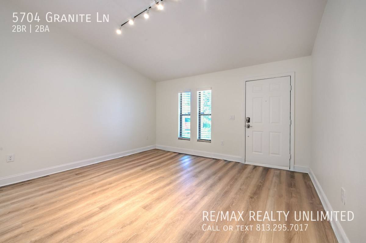 5704 Granite Lane, Lakeland, FL 33809 - Apartment for Rent - Image 2