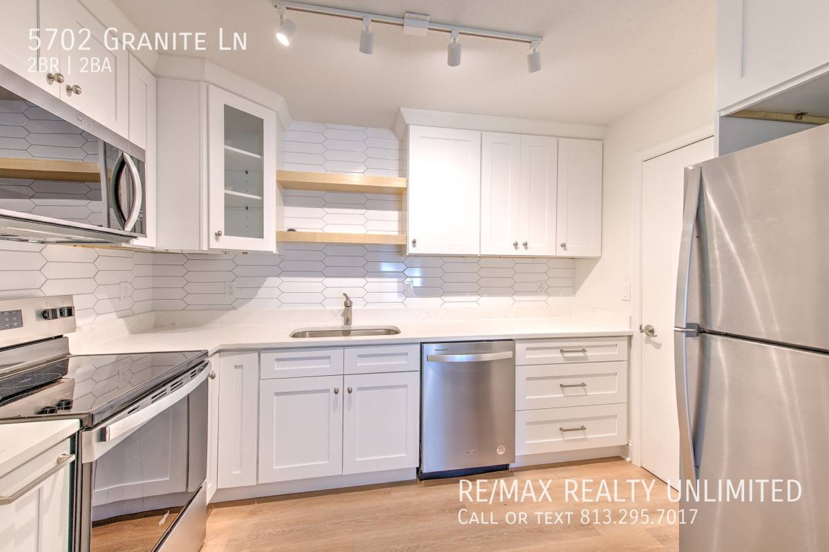 5702 Granite Lane, Lakeland, FL 33809 - Apartment for Rent - Image 8