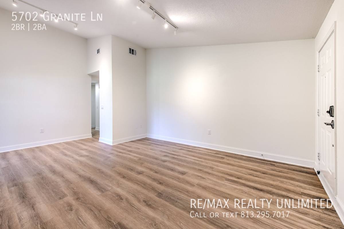 5702 Granite Lane, Lakeland, FL 33809 - Apartment for Rent - Image 3